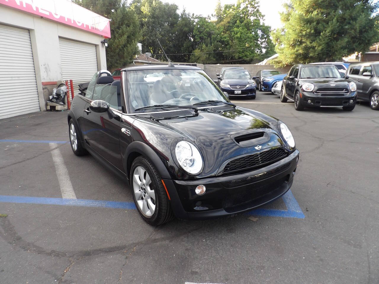 Used 2005 MINI Cooper S FWD image 2