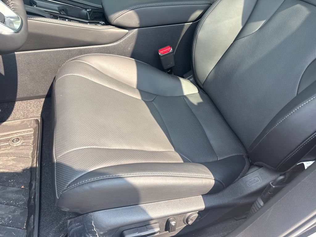 Used 2026 Honda Accord Touring image 13