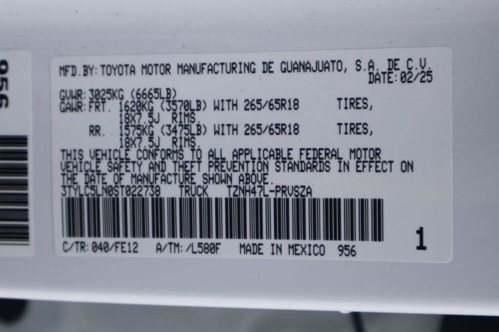 Certified 2025 Toyota Tacoma TRD Sport image 17