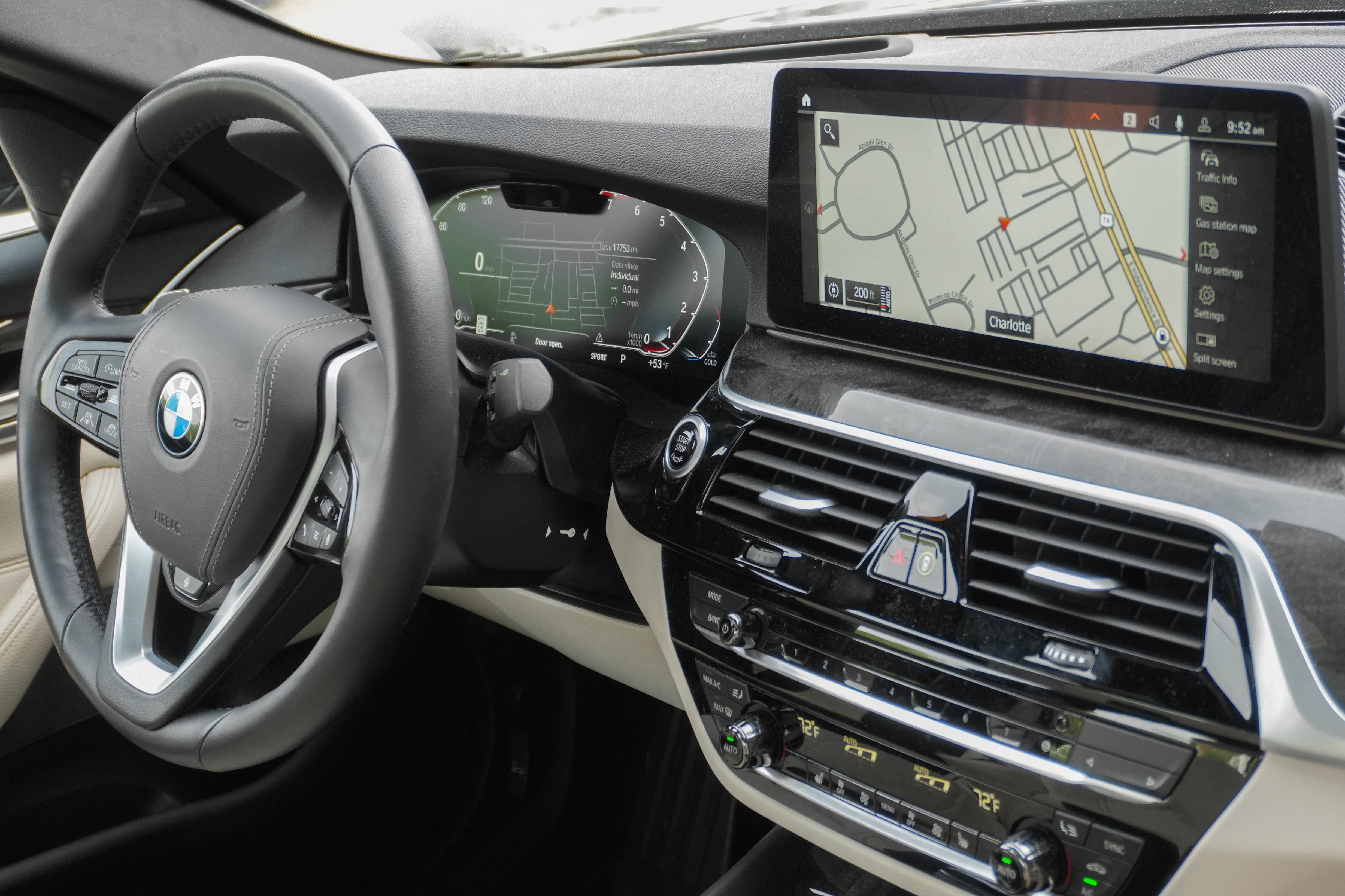 Used 2023 BMW 540i w/ Executive Package image 11