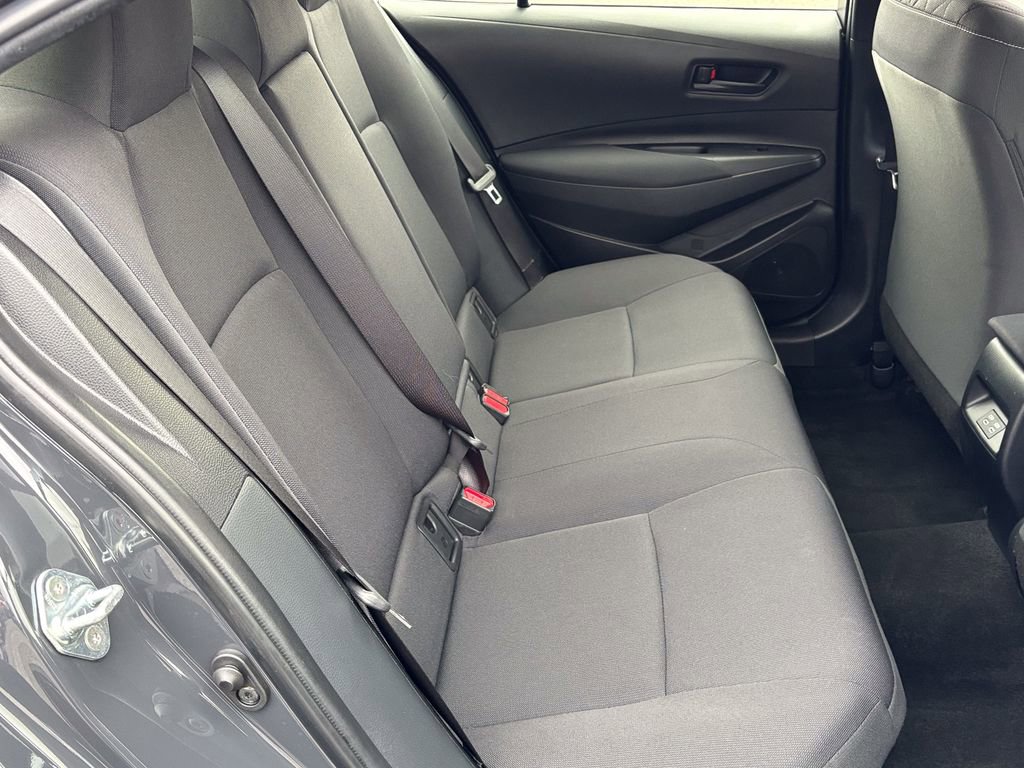Used 2023 Toyota Corolla LE w/ Carpet Mat Package (TMS) image 36