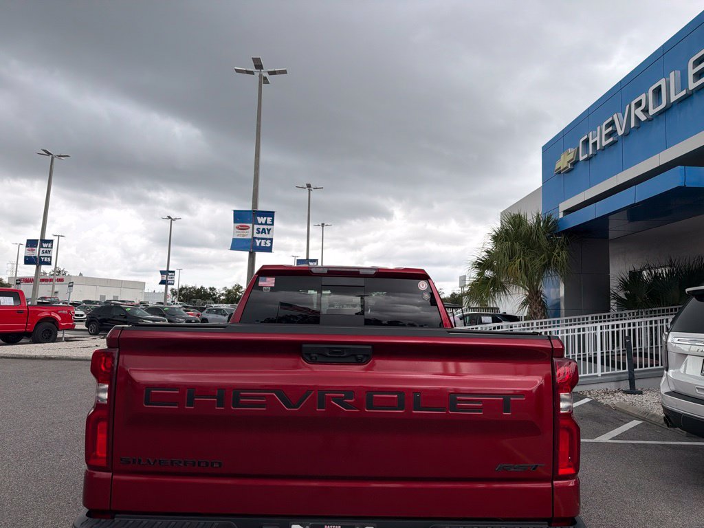 Used 2023 Chevrolet Silverado 1500 RST AWD/4WD image 7