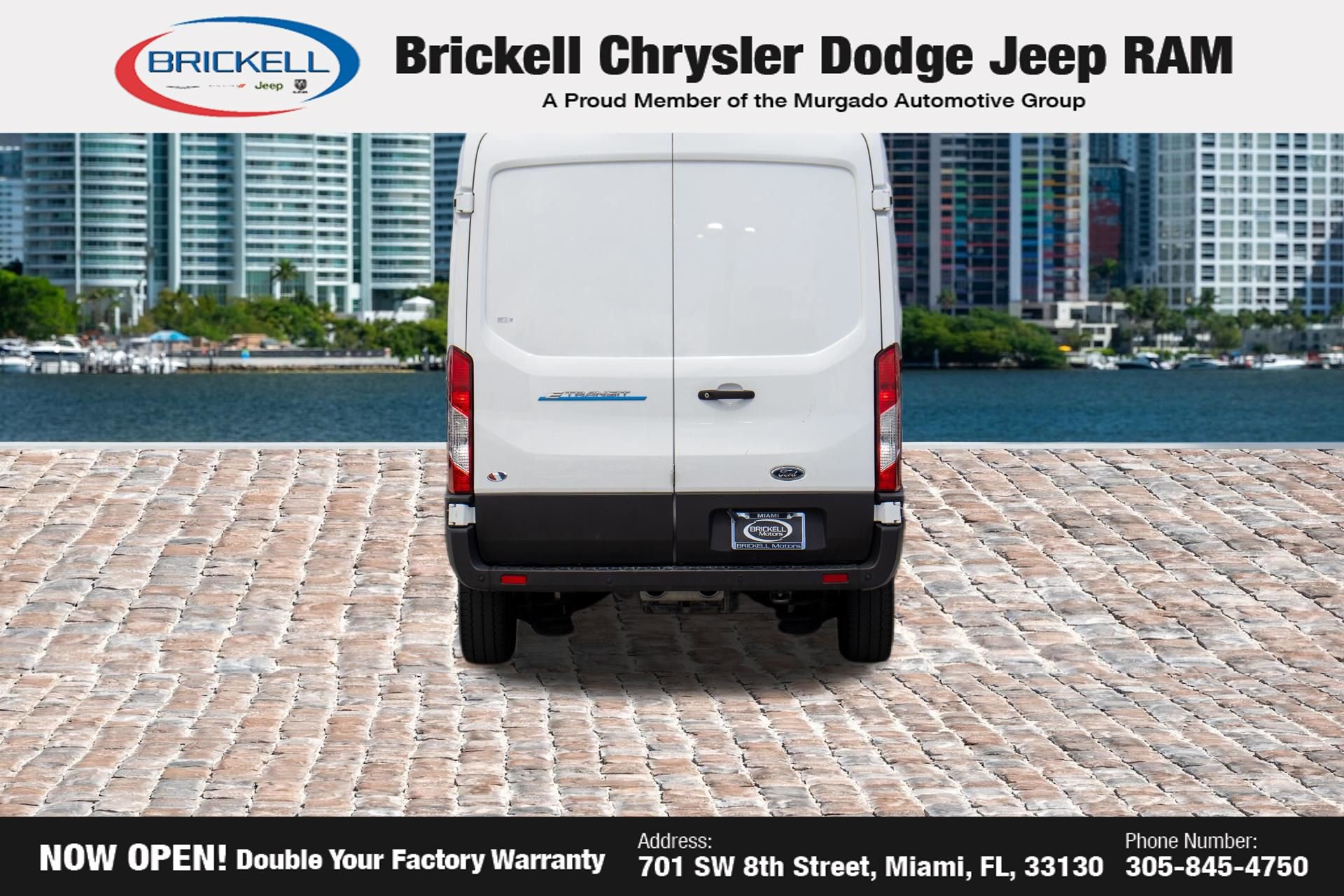 Used 2023 Ford E-Transit Medium Roof image 7