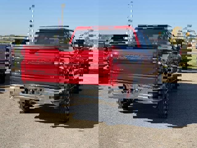 Used 2021 Chevrolet Silverado 1500 LT w/ Bed Protection Package image 5