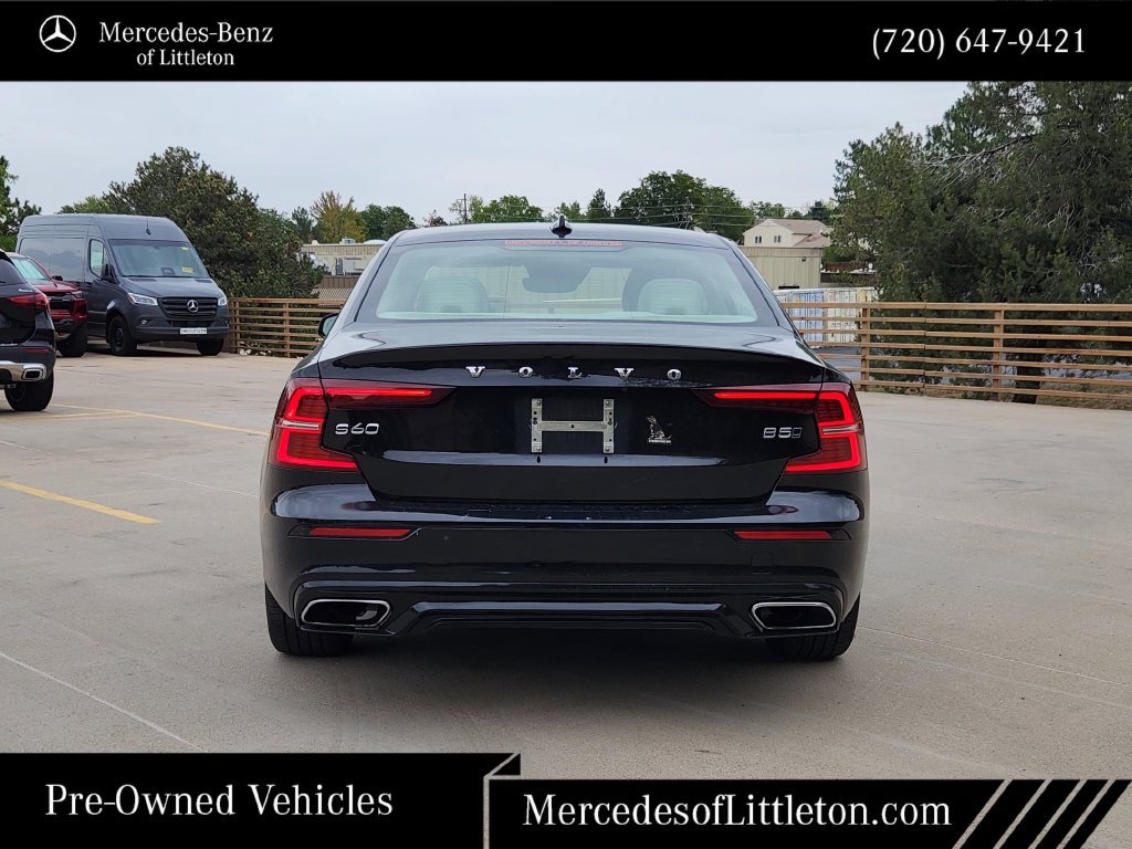 Used 2022 Volvo S60 B5 Inscription AWD/4WD image 6