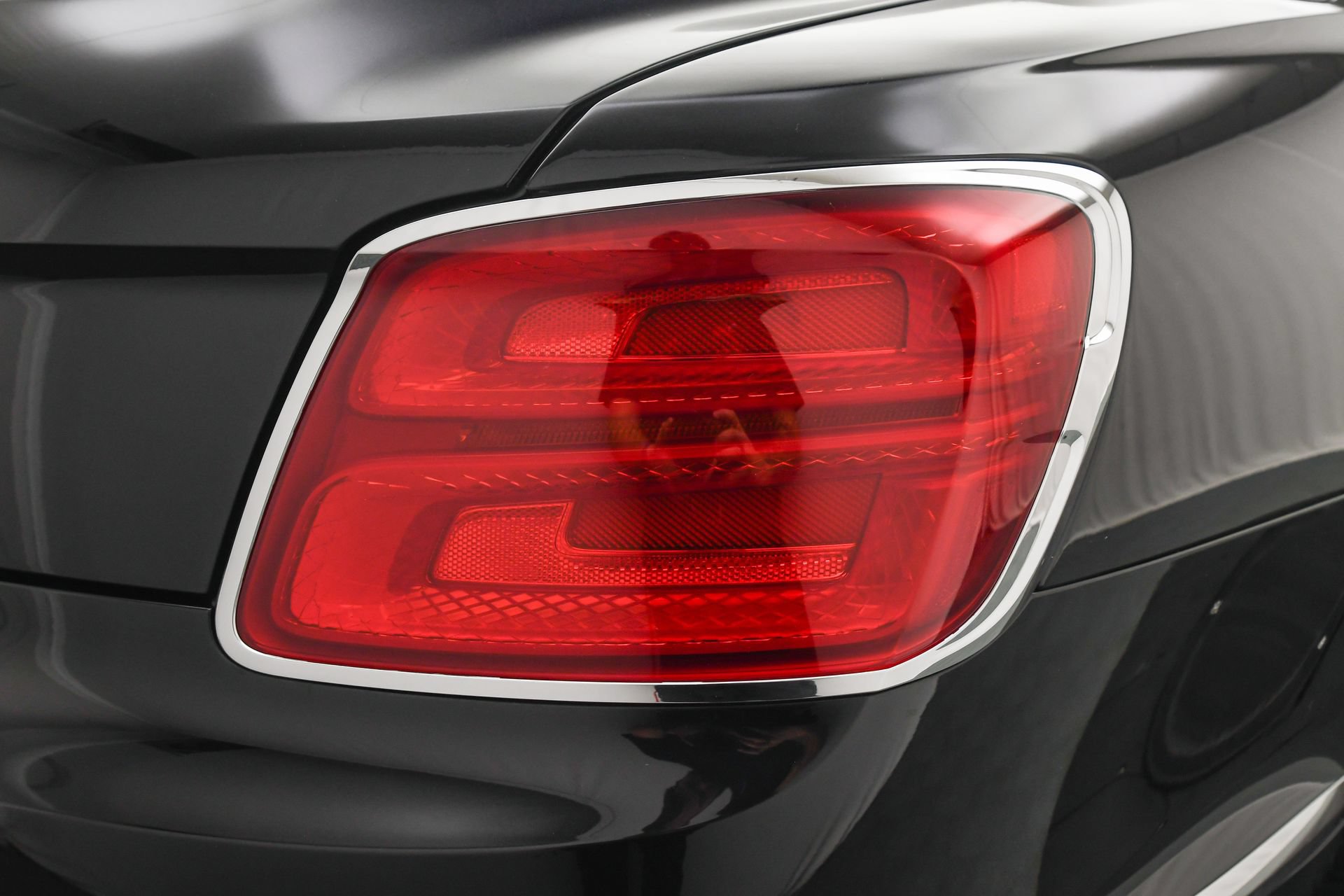 New 2026 Bentley Flying Spur Plug-In Hybrid AWD/4WD image 25