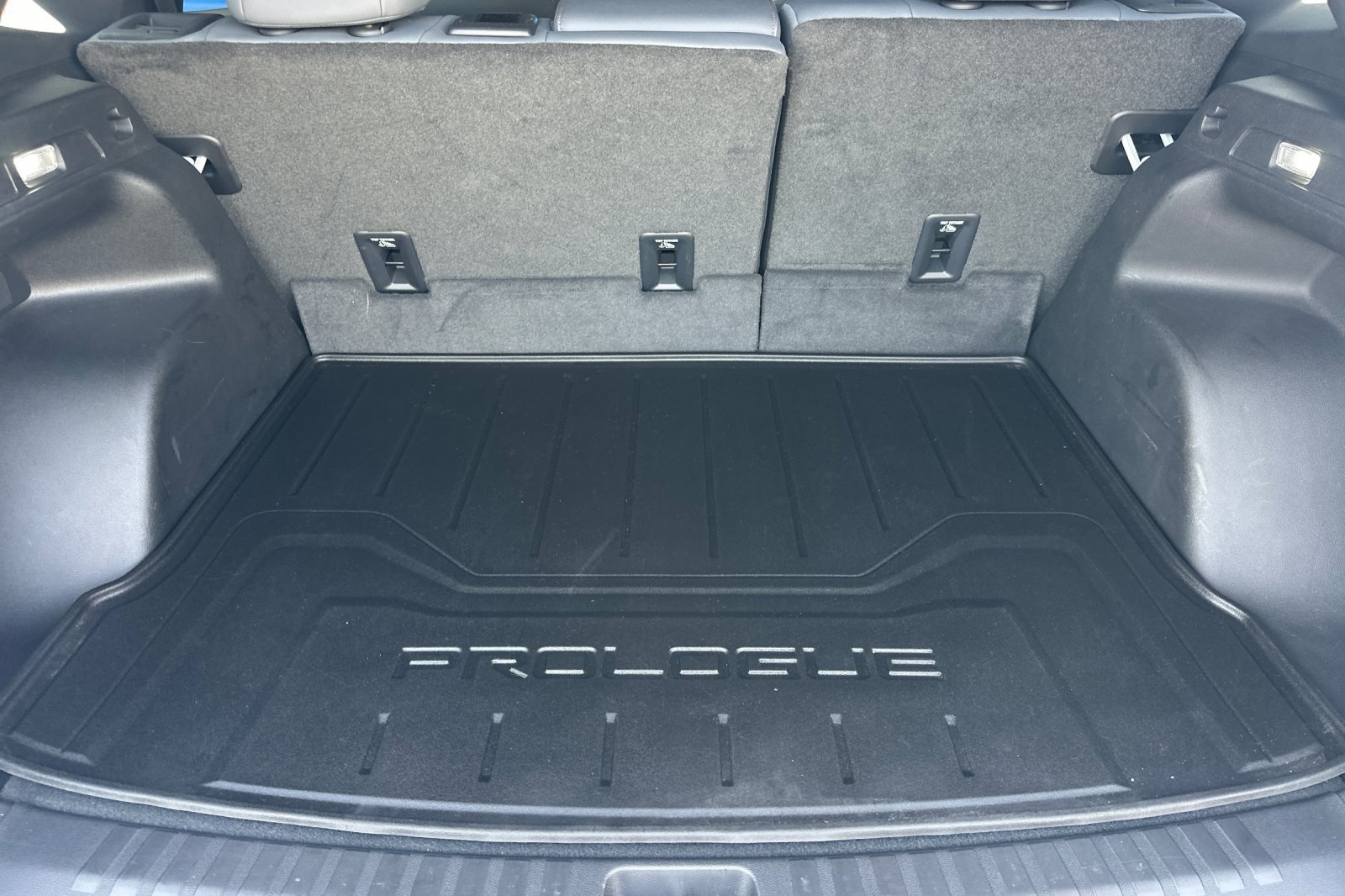 Used 2024 Honda Prologue Touring image 15