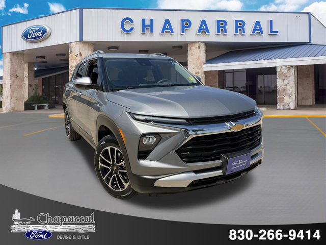 Used 2025 Chevrolet TrailBlazer LT AWD/4WD image 17