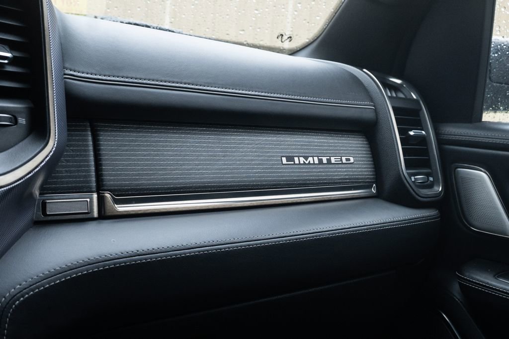 Used 2019 RAM 1500 Limited image 32