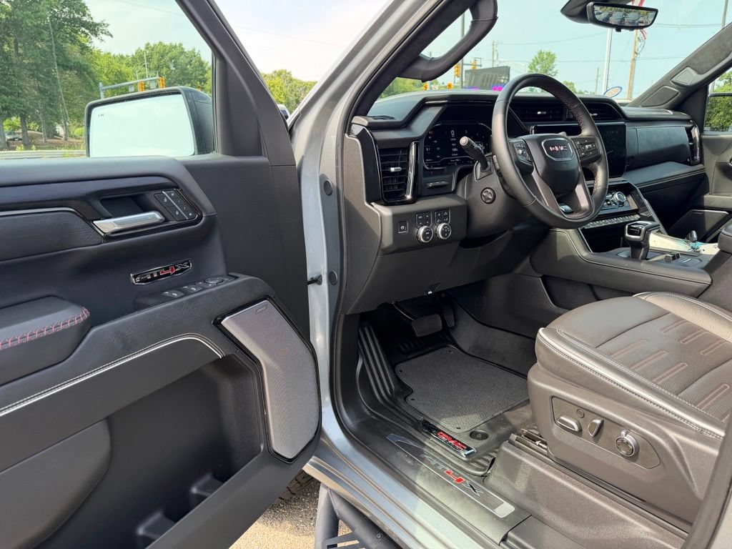 Used 2025 GMC Sierra 1500 AT4X AWD/4WD image 19