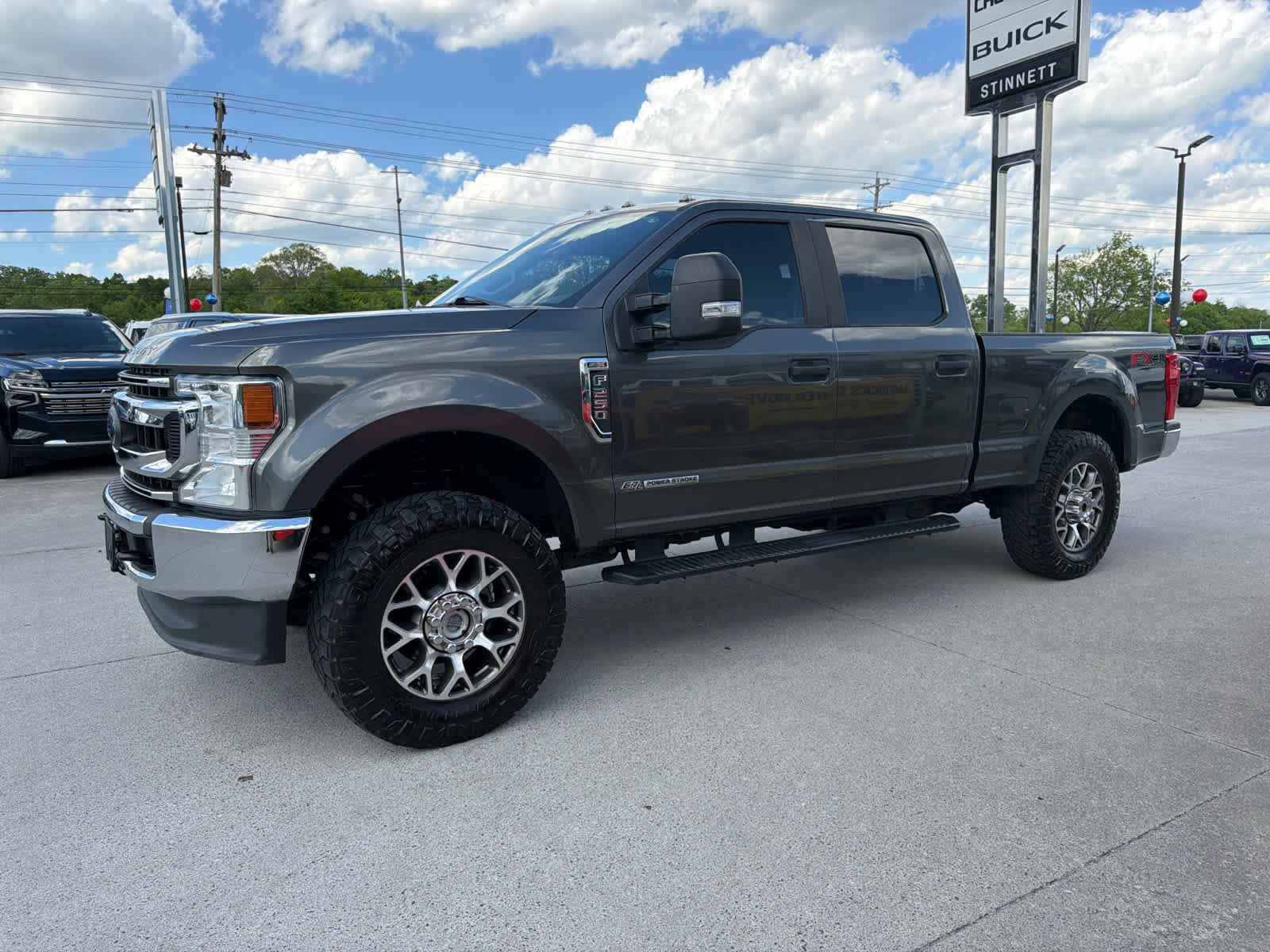 Used 2020 Ford F250 XL w/ STX Appearance Package image 2