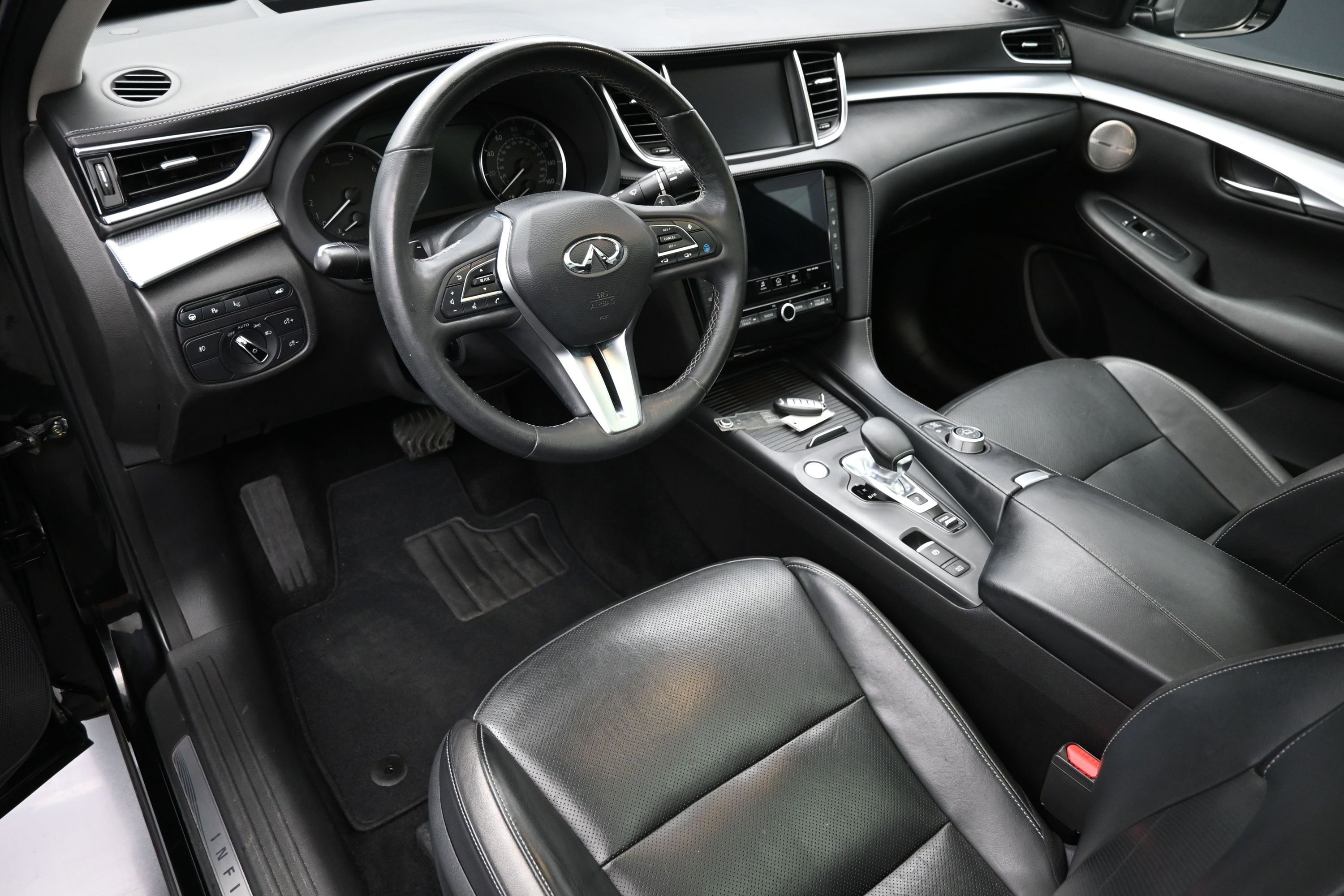 Used 2019 INFINITI QX50 Essential w/ Proactive Package FWD image 22