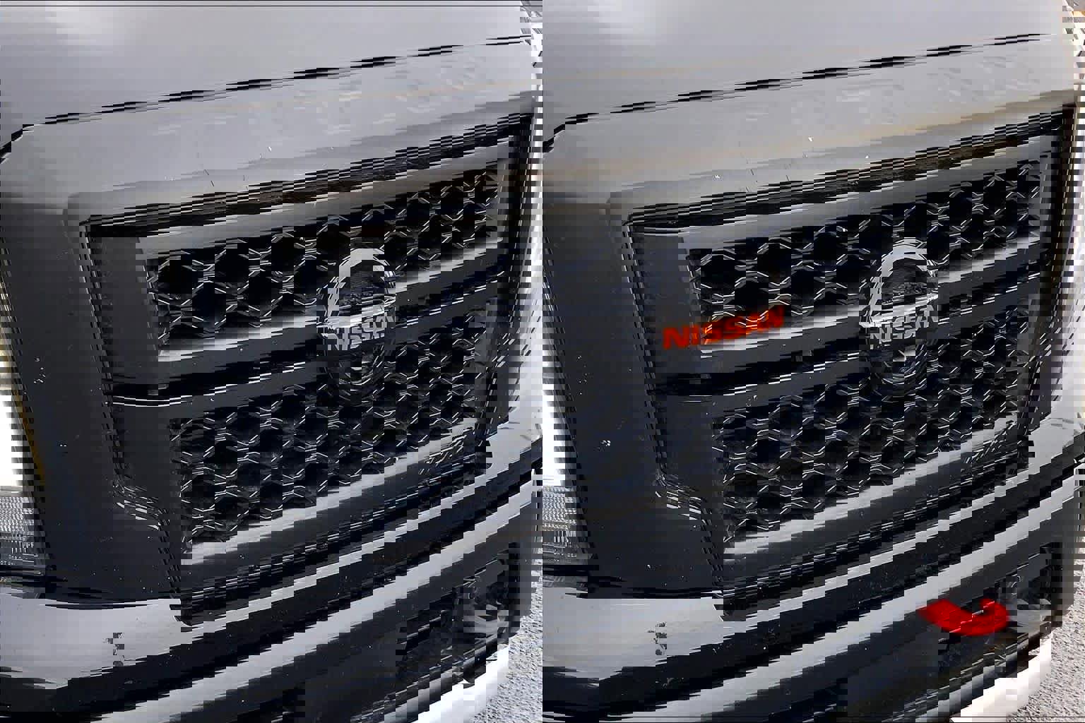 Used 2020 Nissan Titan PRO-4X w/ Pro-4x Convenience Package image 30