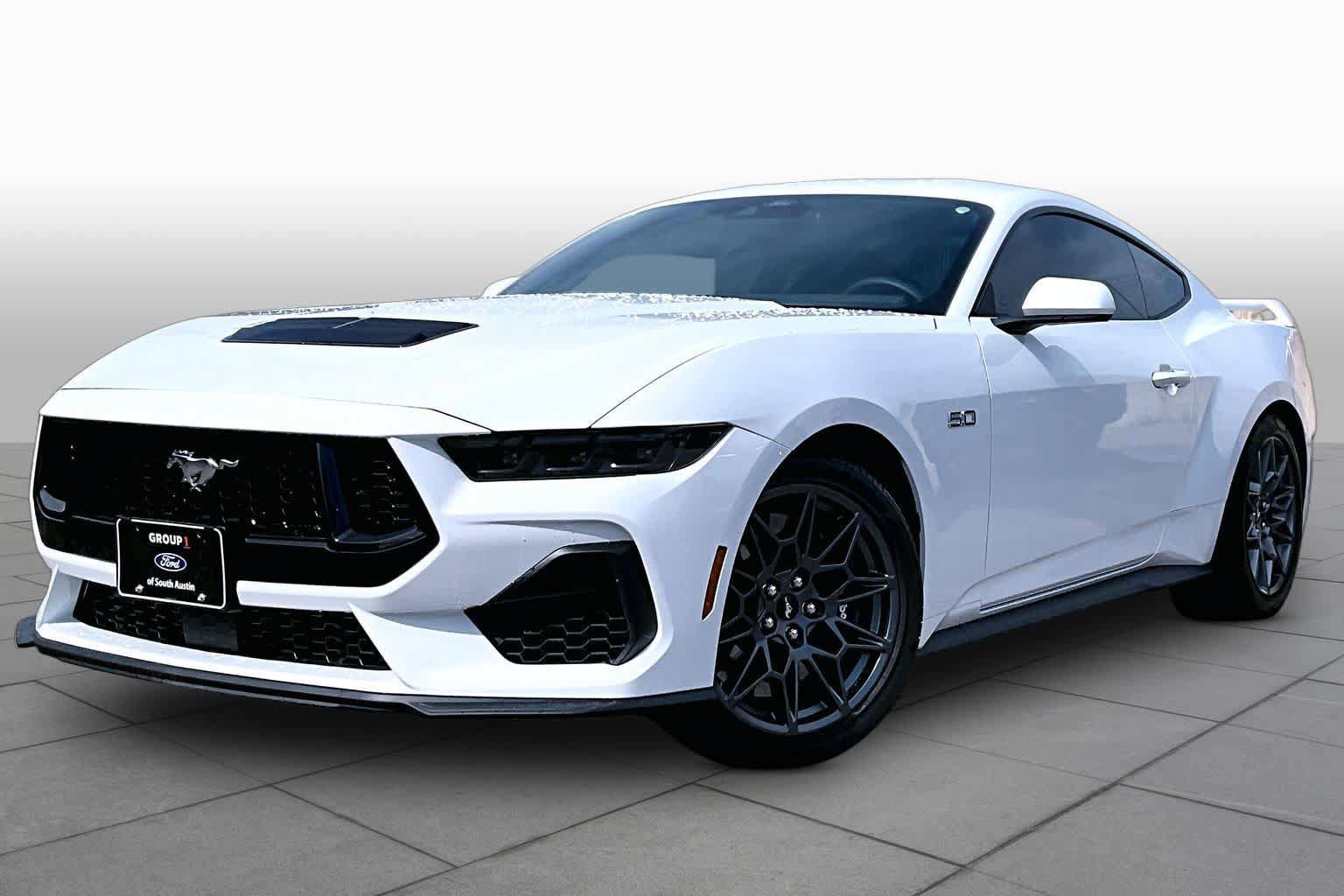 Used 2025 Ford Mustang GT Premium w/ GT Performance Package RWD image 35