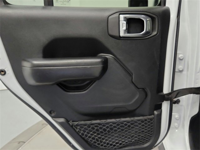 Used 2021 Jeep Wrangler Unlimited Rubicon image 29