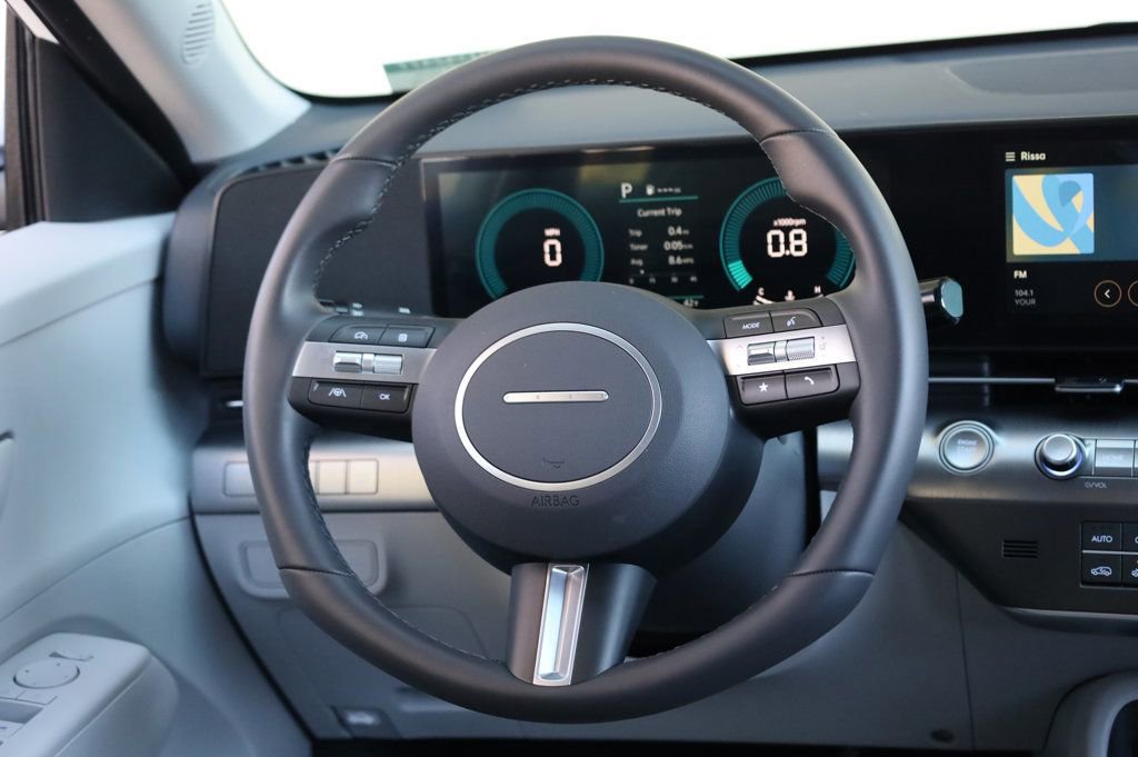 Used 2025 Hyundai Kona SEL image 26