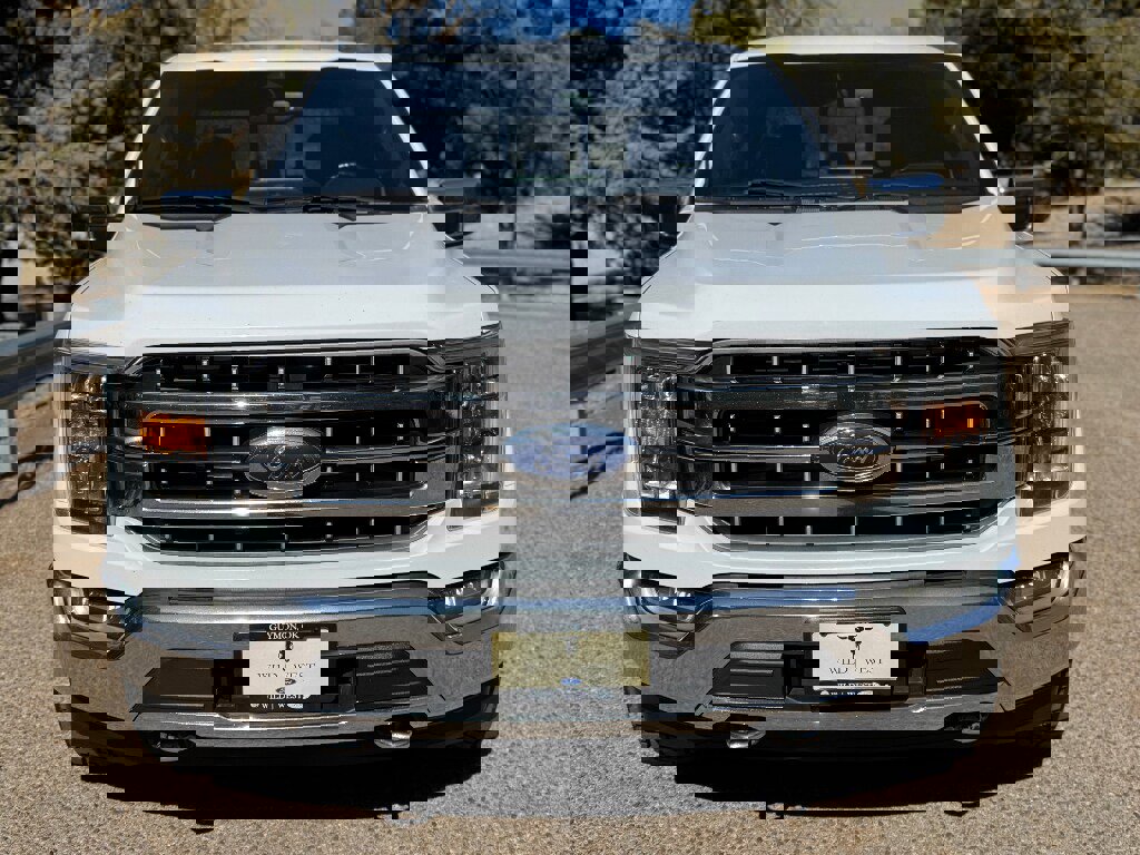 Used 2022 Ford F150 Lariat w/ Max Trailer Tow Package image 2