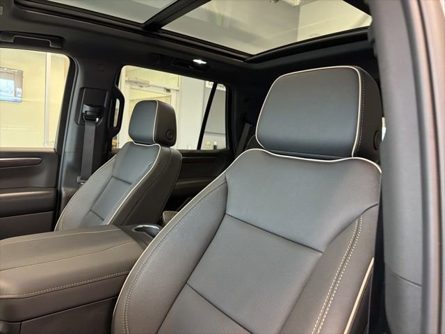 Used 2026 Chevrolet Tahoe Premier w/ Sun And Tow Package image 17