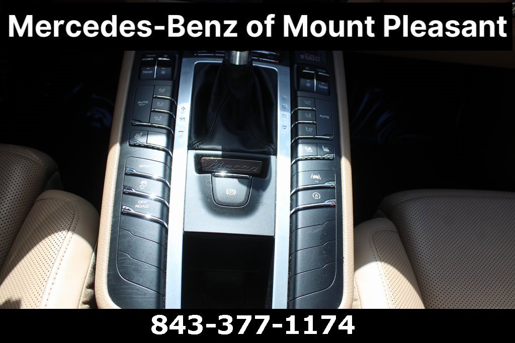 Used 2021 Porsche Macan image 36