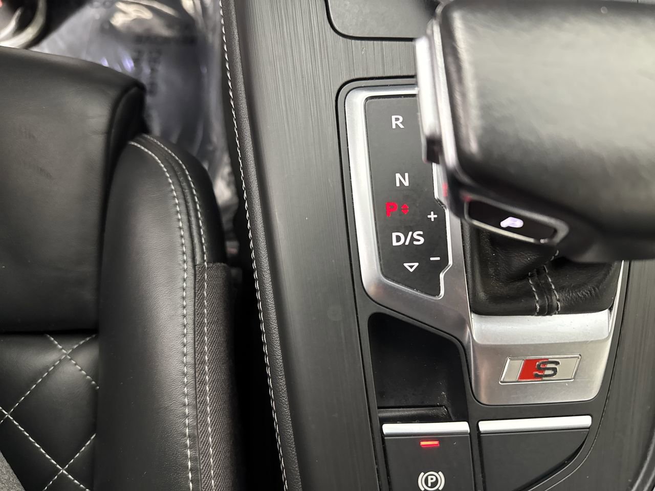 Used 2018 Audi S4 Premium Plus w/ Navigation Package AWD/4WD image 24