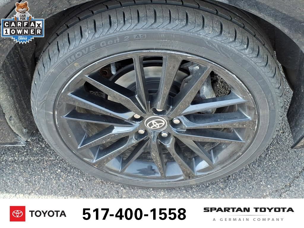 Used 2023 Toyota Camry XSE image 10
