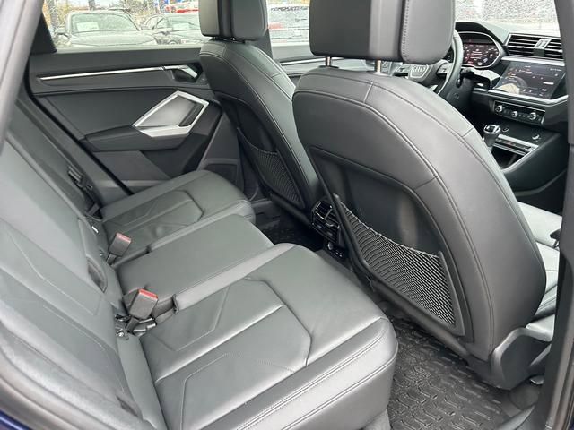 Used 2024 Audi Q3 2.0T Premium w/ Convenience Package image 23
