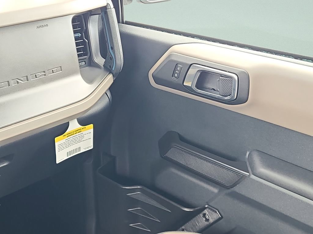 Used 2024 Ford Bronco Wildtrak AWD/4WD image 14