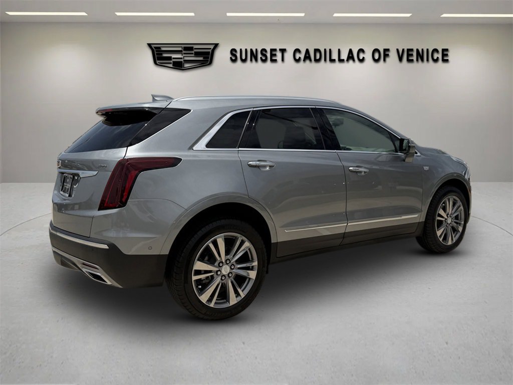 New 2026 Cadillac XT5 Premium Luxury w/ Driver Assist Package FWD image 3