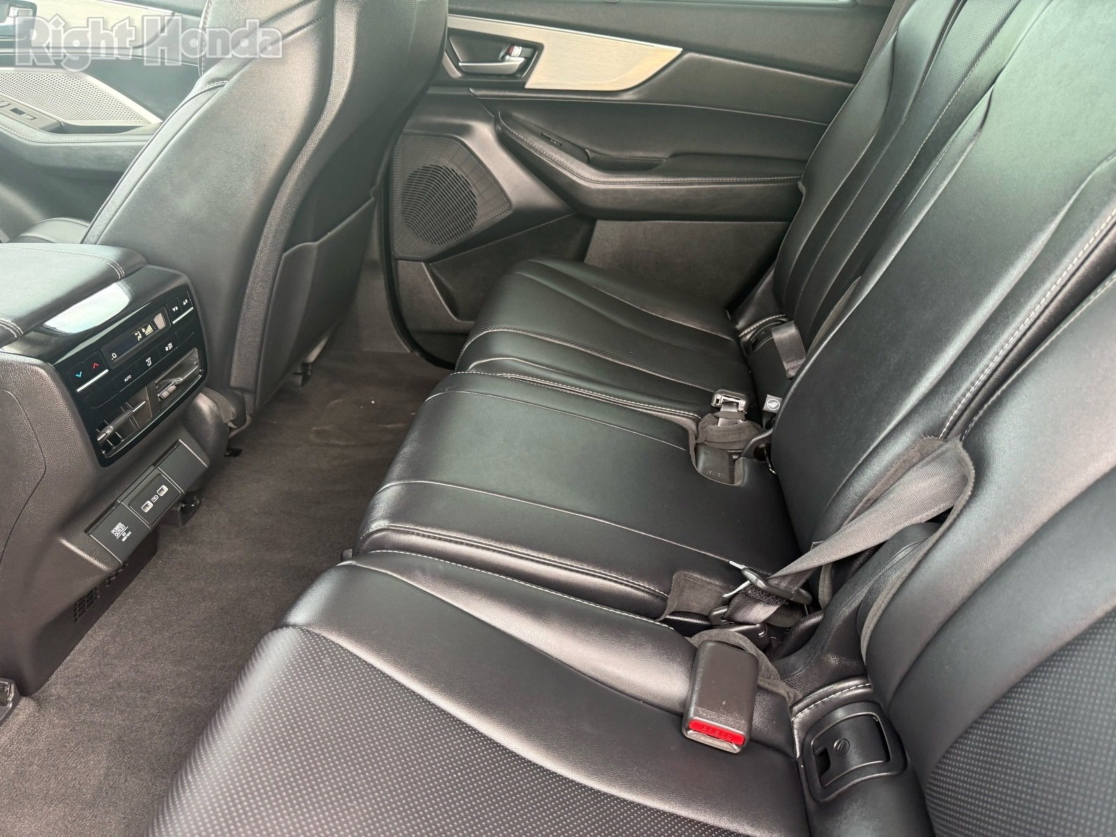 Used 2024 Acura MDX Technology image 24