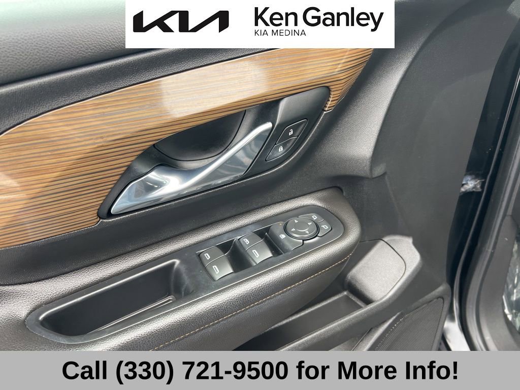 Used 2020 GMC Terrain SLE w/ Driver Convenience Package image 26