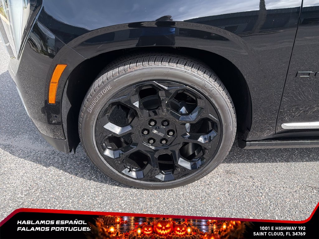 New 2026 GMC Yukon XL Denali w/ Denali Reserve Package AWD/4WD image 10