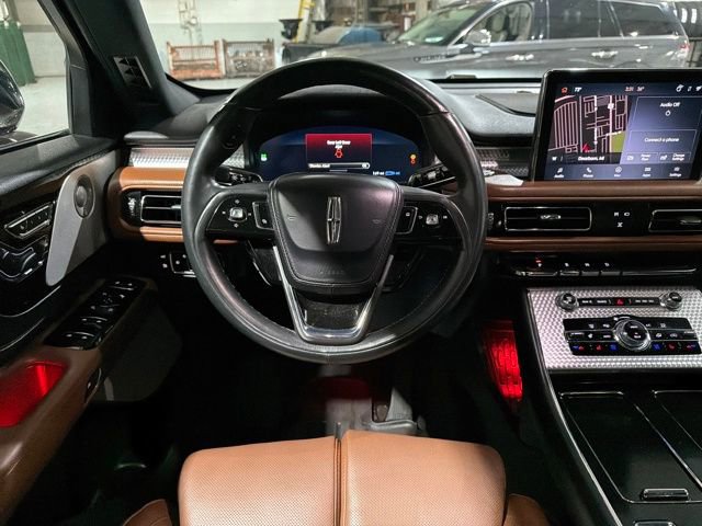 Certified 2023 Lincoln Aviator Grand Touring w/ Equipment Group 301A image 16
