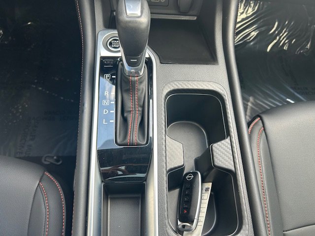 Used 2025 Nissan Sentra SR w/ SR Premium Package FWD image 20