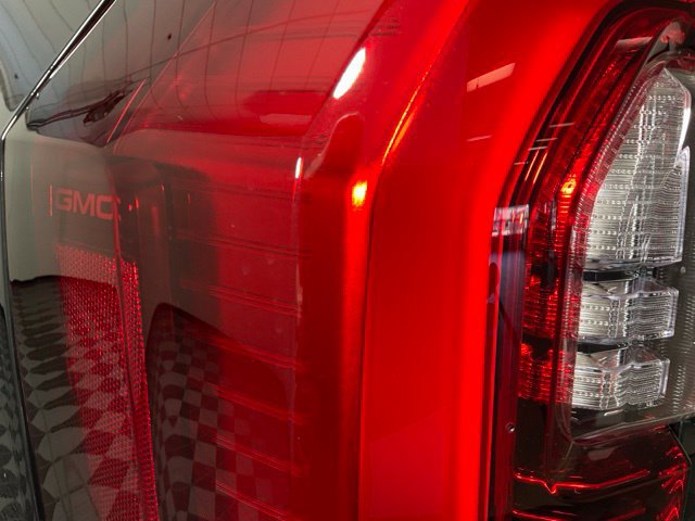New 2026 GMC Yukon Denali w/ Denali Reserve Package AWD/4WD image 43