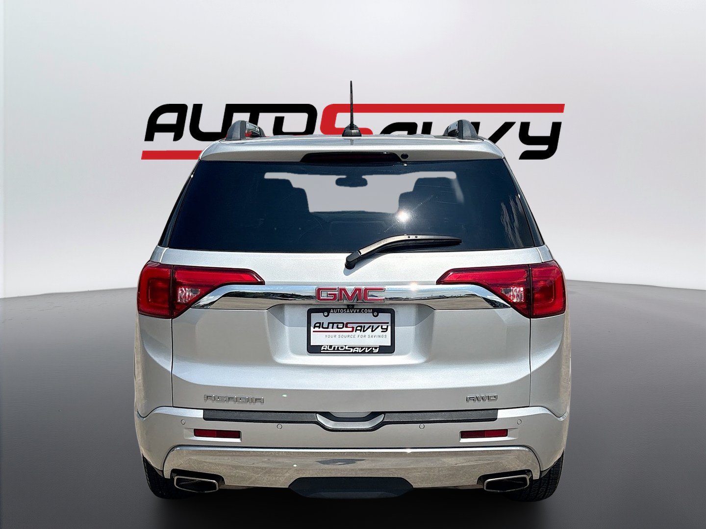 Used 2019 GMC Acadia Denali AWD/4WD image 6