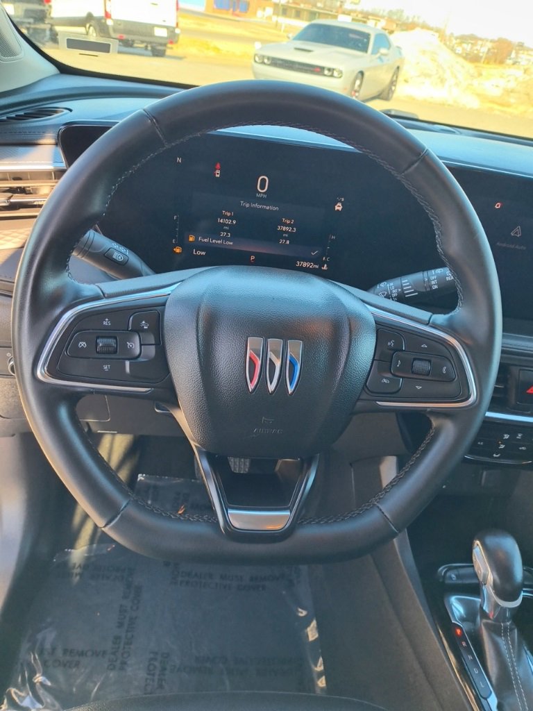 Used 2024 Buick Encore GX Sport Touring image 14