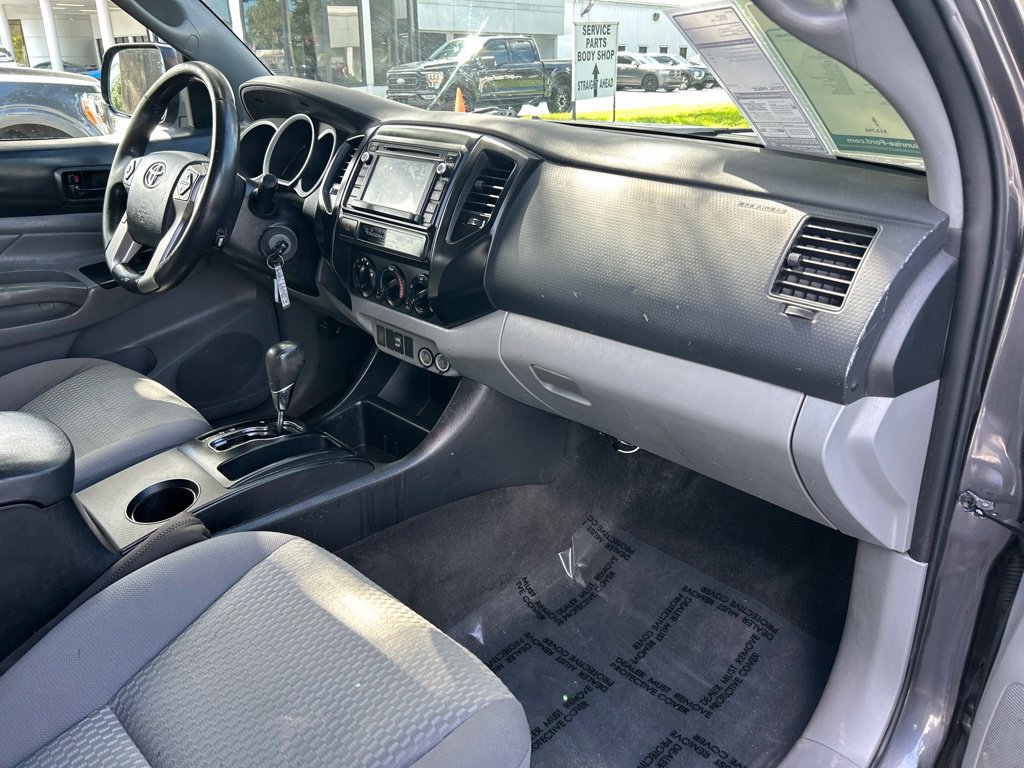 Used 2015 Toyota Tacoma PreRunner w/ Convenience Package RWD image 36