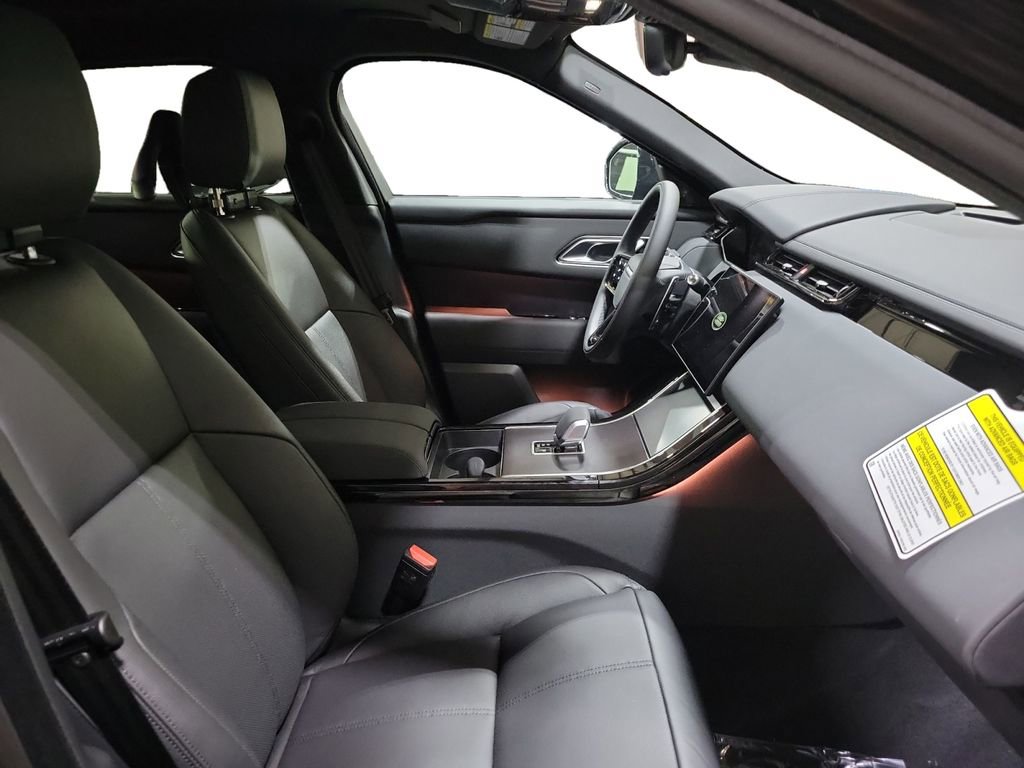 New 2026 Land Rover Range Rover Velar Dynamic SE AWD/4WD image 29