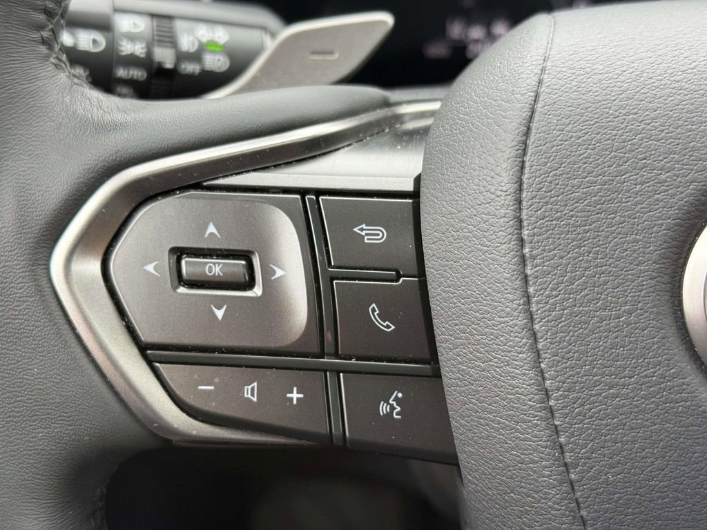 Used 2023 Lexus RX 350 Premium image 21