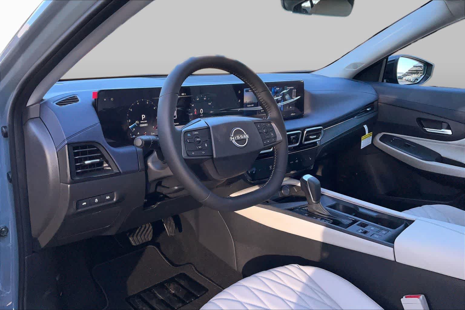 New 2026 Nissan Sentra SL w/ Floor Mat Package FWD image 8
