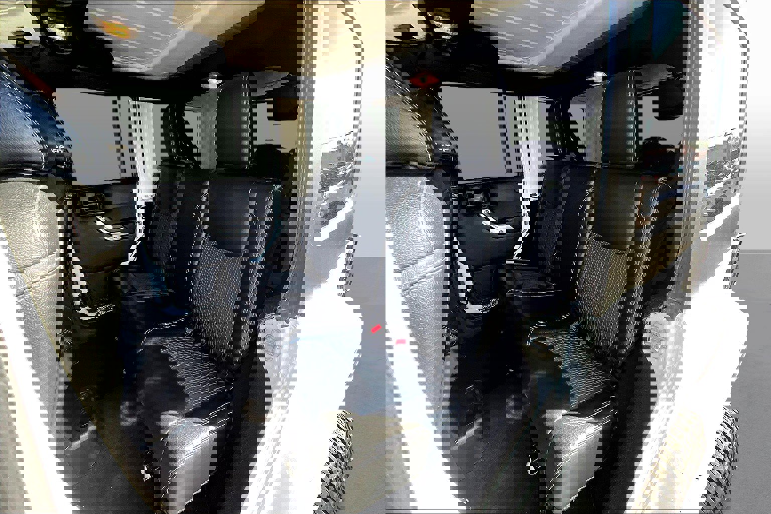 Used 2015 Jeep Wrangler Unlimited Sport image 22