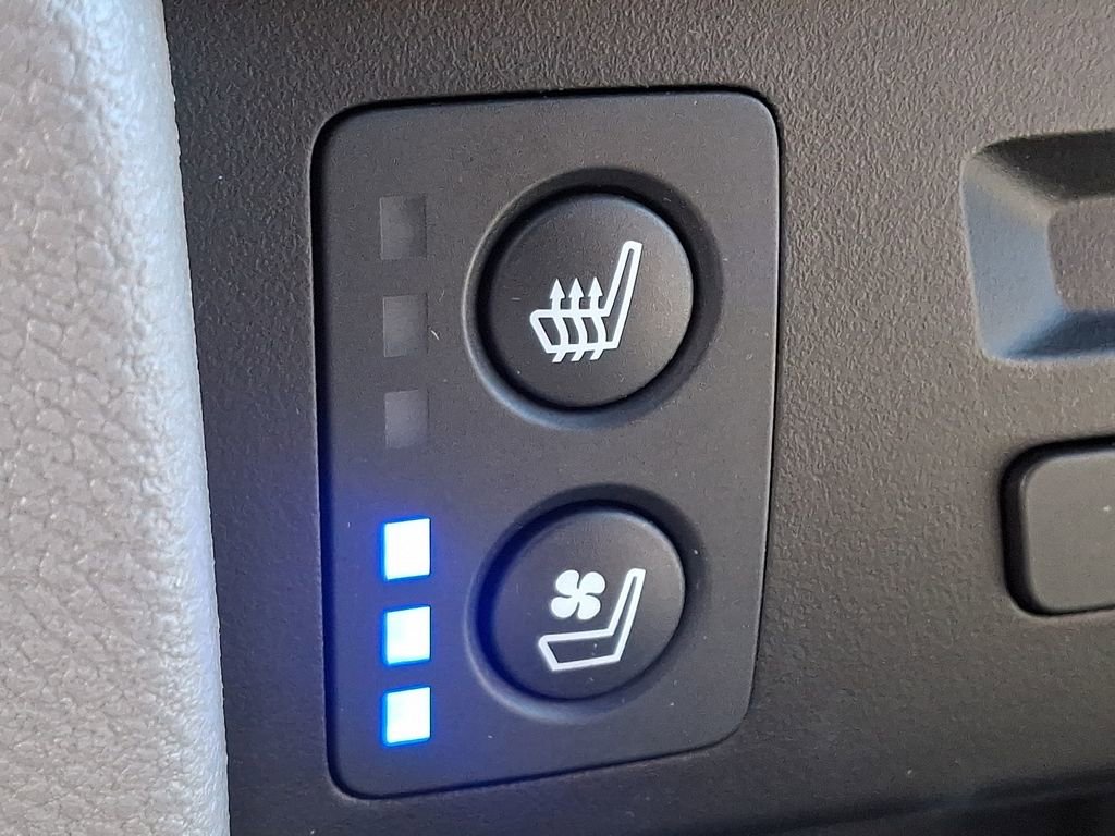 Used 2021 Honda Pilot Elite image 24