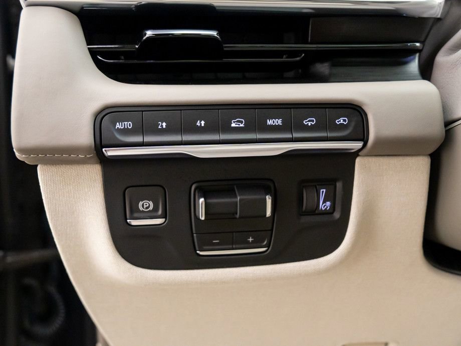 Certified 2024 Cadillac Escalade Sport Platinum w/ LPO, ONYX Package image 24