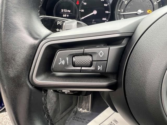 Used 2022 Porsche 911 Carrera 4 image 21