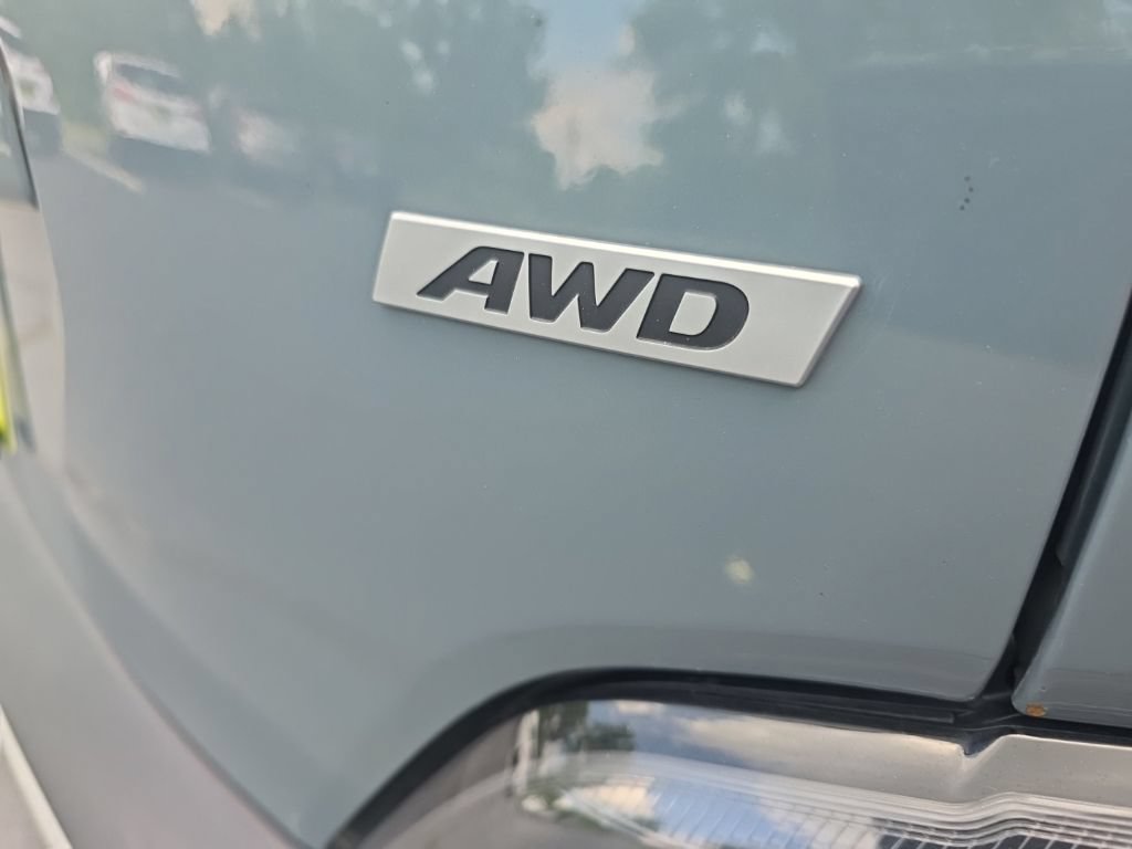 Used 2022 Hyundai Kona SEL AWD/4WD image 7