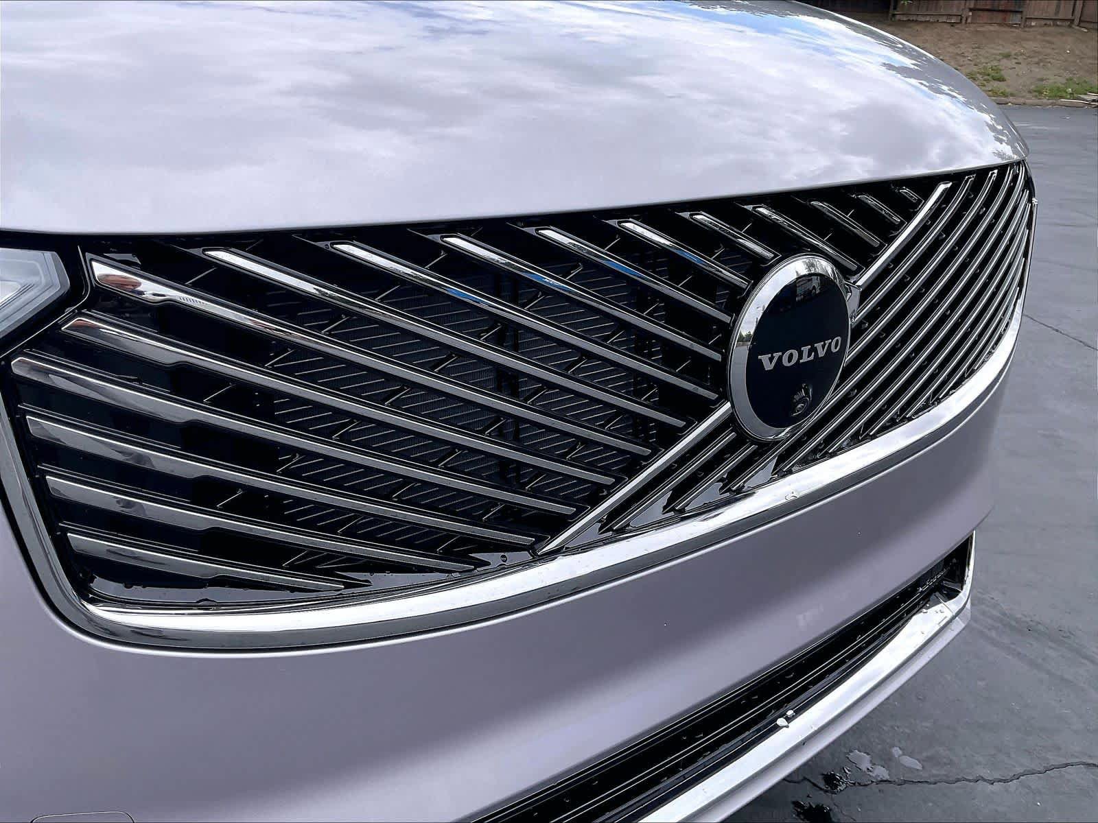 New 2026 Volvo XC90 T8 Plus w/ Protection Package AWD/4WD image 34