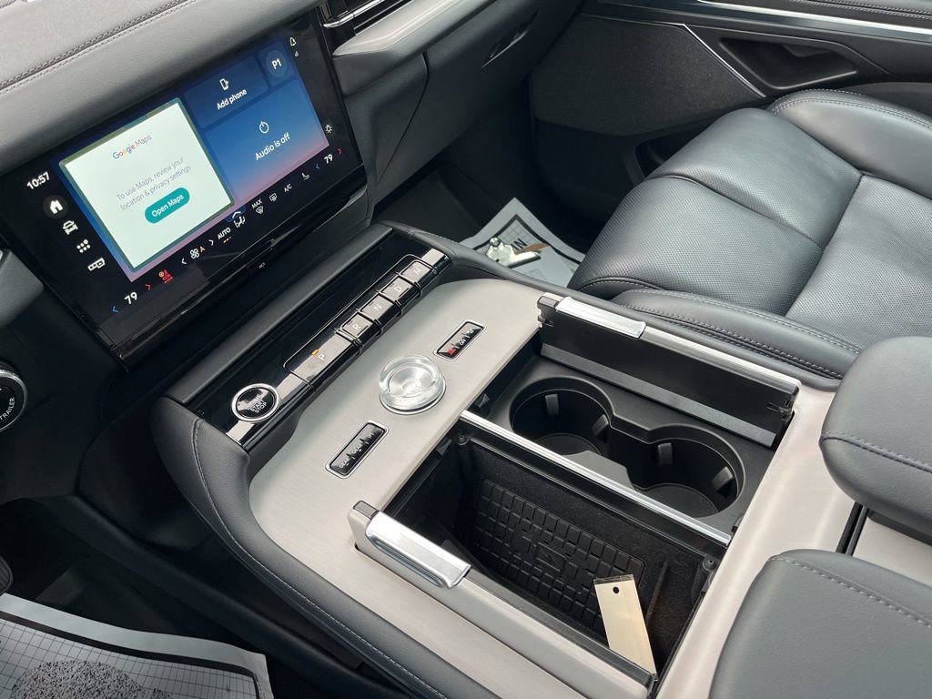 Used 2025 Lincoln Navigator L Reserve w/ Jet Appearance Package image 20