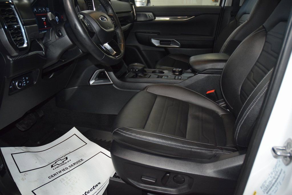Used 2024 Ford Ranger Lariat w/ FX4 Off-Road Package image 35