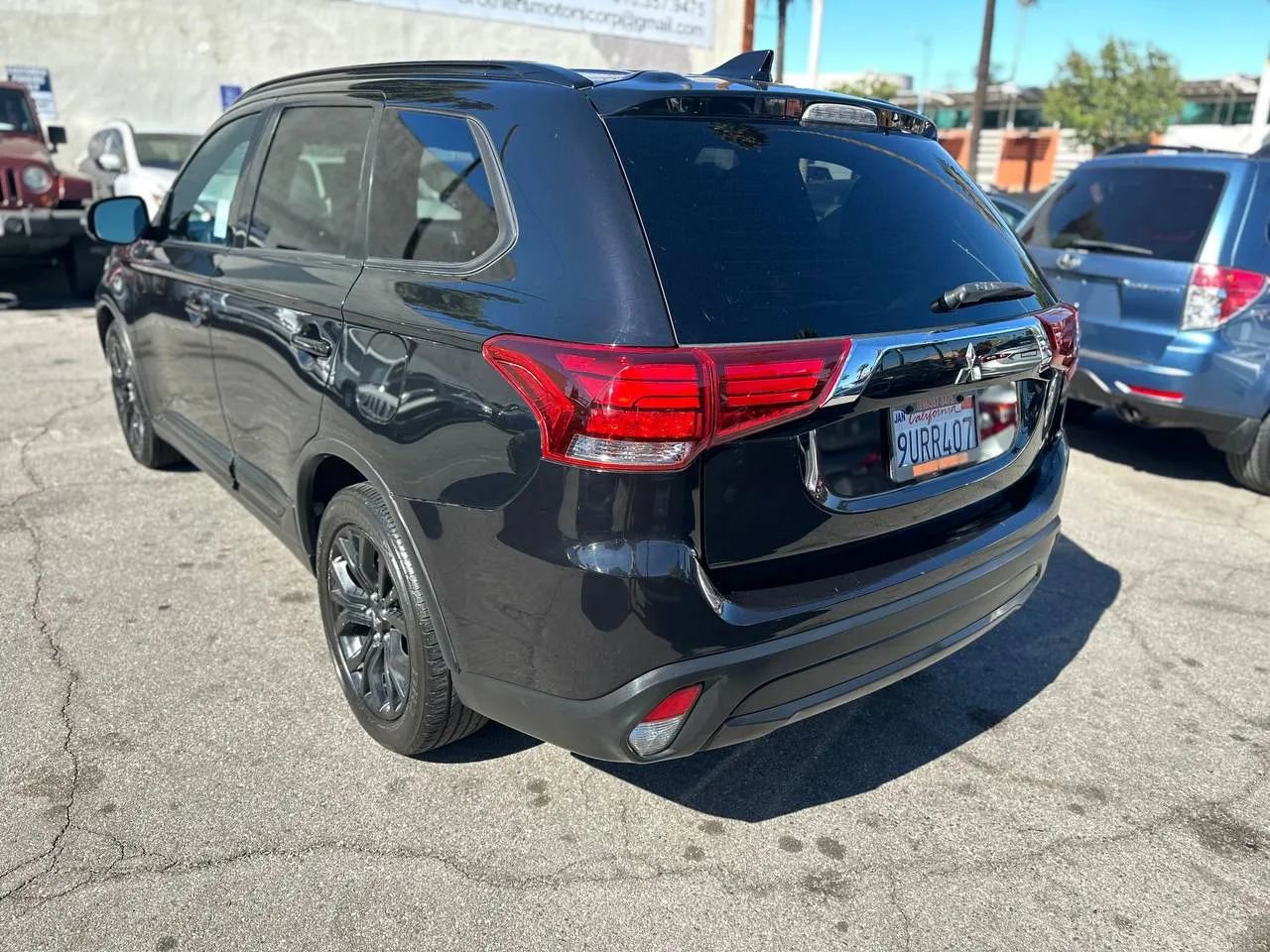 Used 2018 Mitsubishi Outlander LE image 17