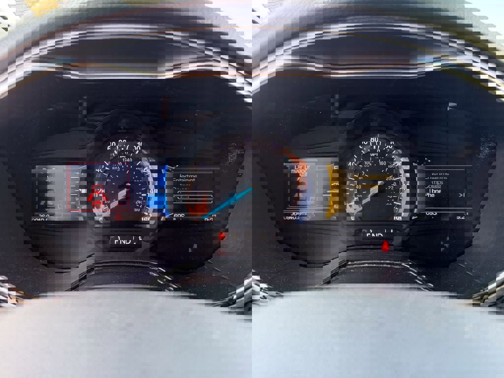 Certified 2020 Ford Fusion SE FWD image 25